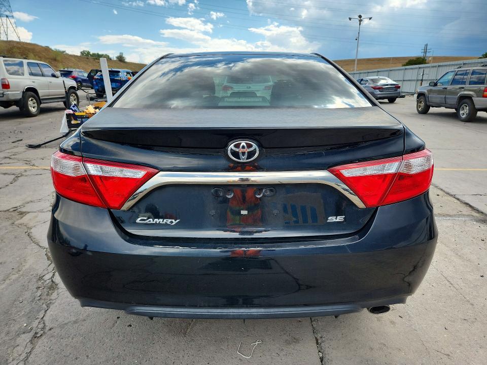 2017 Toyota Camry მანქანა იყიდება აუქციონზე, vin: 4T1BF1FK1HU333944, აუქციონის ნომერი: 65200516