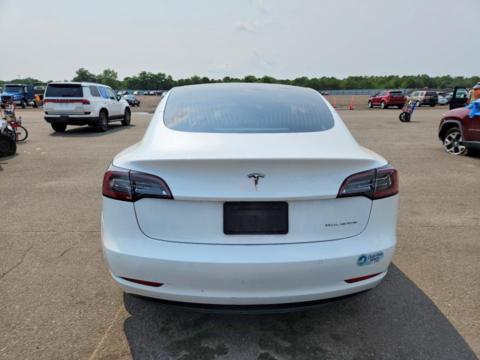 64054616 :رقم المزاد ، 5YJ3E1EB5LF637339 vin ، 2020 Tesla Model 3 مزاد بيع