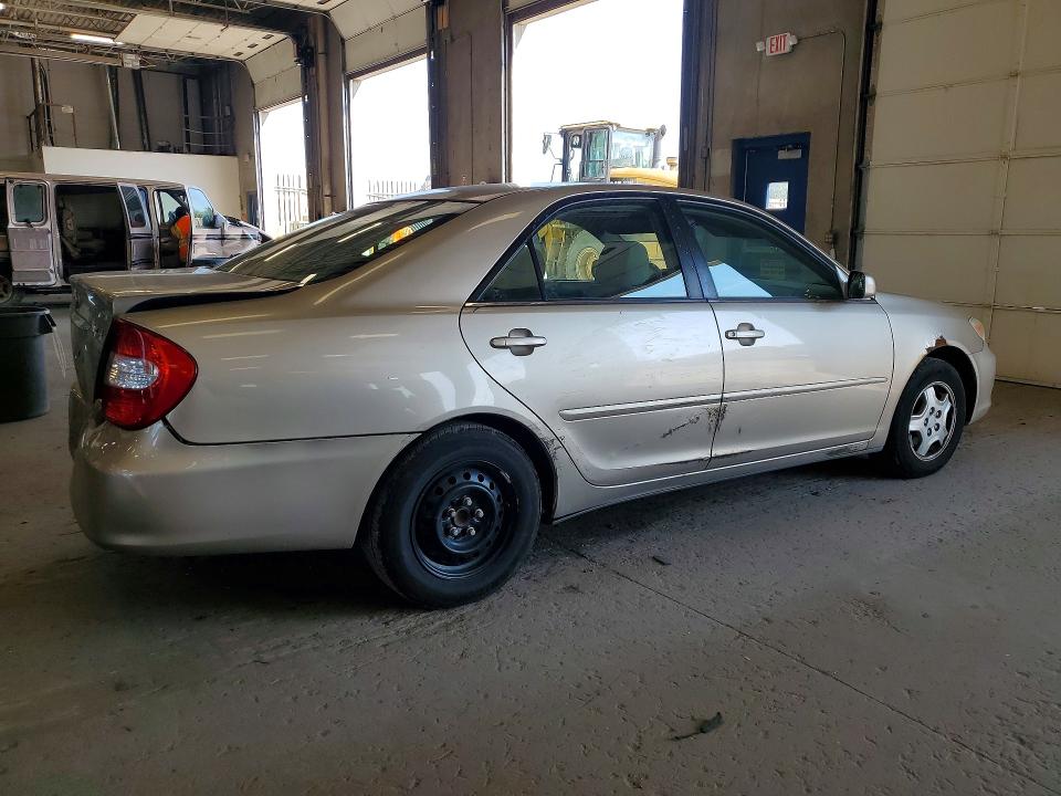 Продаж на аукціоні авто 2002 Toyota Camry, vin: 4T1BE32K22U033650, номер лоту: 65440326