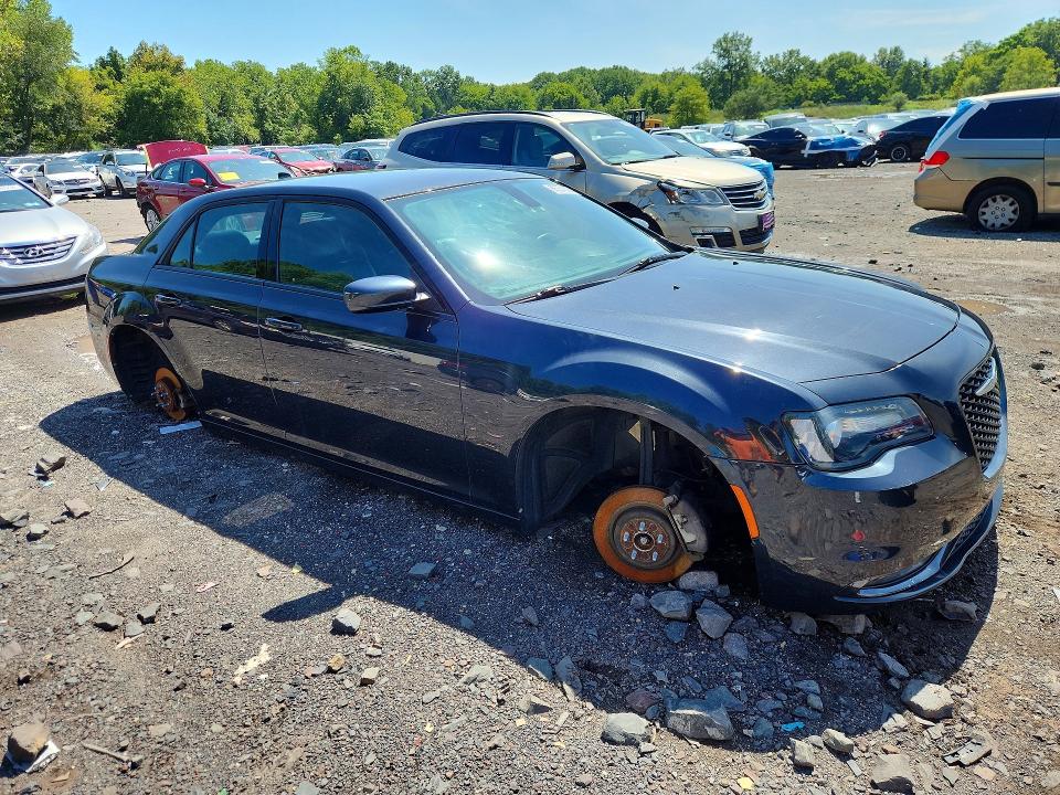 2019 Chrysler 300 მანქანა იყიდება აუქციონზე, vin: 2C3CCAGG8KH561482, აუქციონის ნომერი: 66074506
