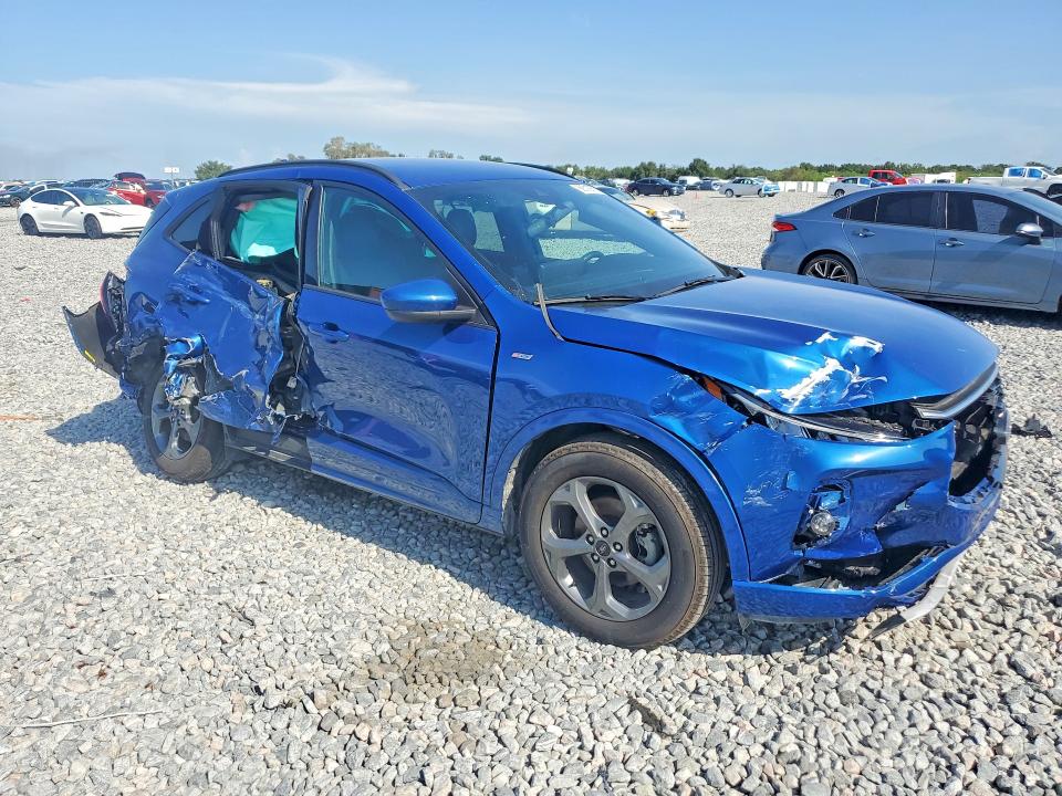 66515676 :رقم المزاد ، 1FMCU9NA3PUB43353 vin ، 2023 Ford Escape مزاد بيع