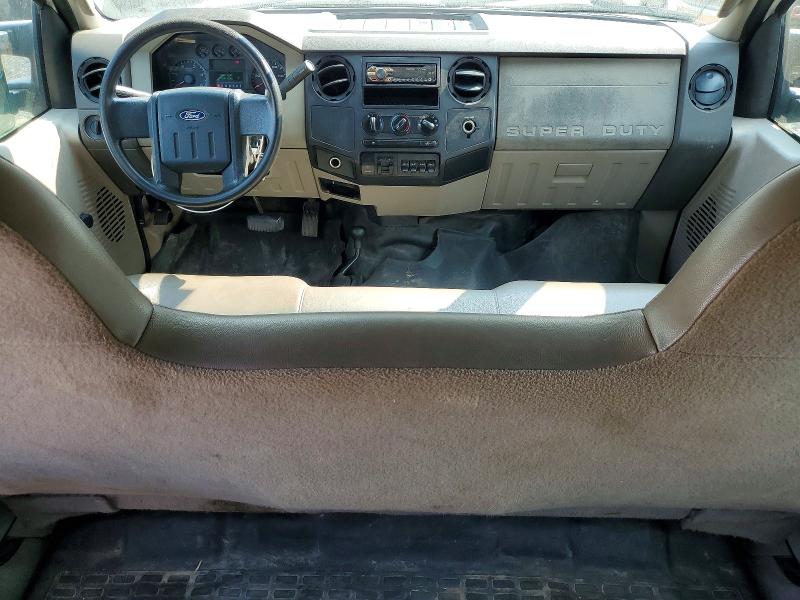 64690806 :رقم المزاد ، 1FDAW57R68EA02950 vin ، 2008 Ford F550 مزاد بيع