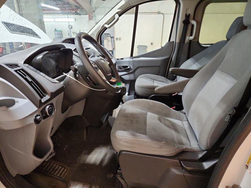 67366616 :رقم المزاد ، 1FBZX2ZM0FKB01609 vin ، 2015 Ford Transit مزاد بيع