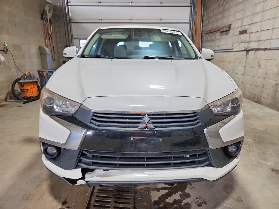 Продажа на аукционе авто 2017 Mitsubishi Outlander Sport, vin: JA4AR3AU8HZ014016, номер лота: 64855506