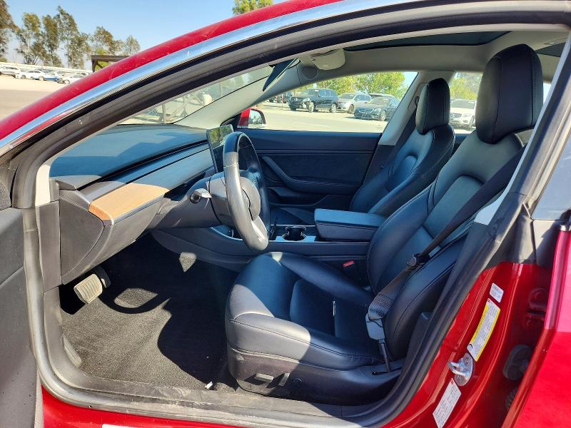 63887086 :رقم المزاد ، 5YJ3E1EA5JF016705 vin ، 2018 Tesla Model 3 مزاد بيع