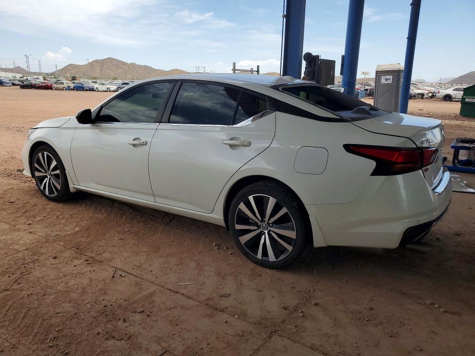 Продаж на аукціоні авто 2021 Nissan Altima, vin: 1N4BL4CW7MN318784, номер лоту: 63199256