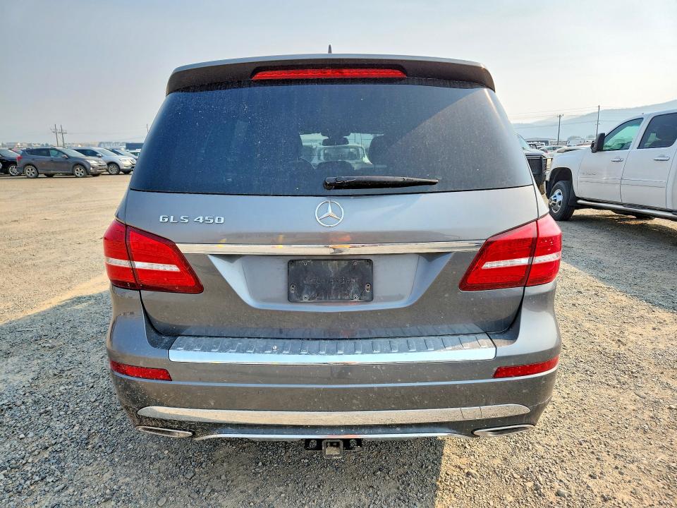 63694896 :رقم المزاد ، 4JGDF6EE0HA854155 vin ، 2017 Mercedes-benz Gls مزاد بيع