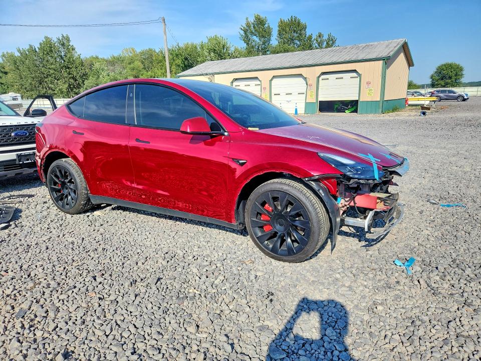 Продажа на аукционе авто 2025 Tesla Model Y, vin: 7SAYGDEE4SF264047, номер лота: 67132806