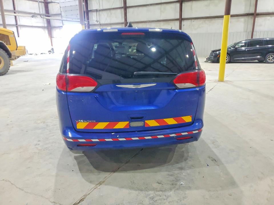 Продаж на аукціоні авто 2021 Chrysler Voyager, vin: 2C4RC1CG5MR557169, номер лоту: 63008606