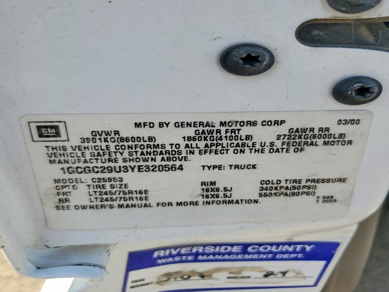Продажа на аукционе авто 2000 Chevrolet Silverado, vin: 1GCGC29U3YE320564, номер лота: 64918366