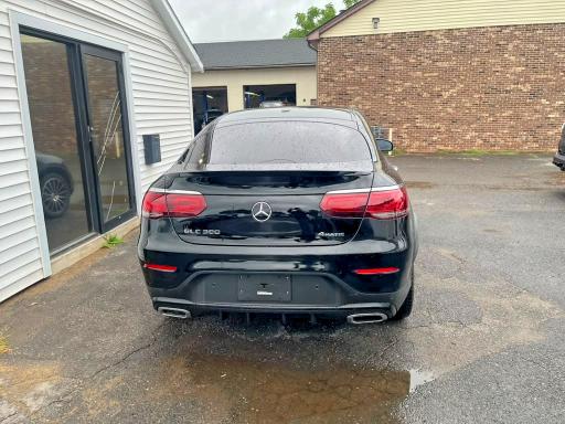 63896096 :رقم المزاد ، W1N0J8EB8NG035236 vin ، 2022 Mercedes-benz Glc Coupe مزاد بيع