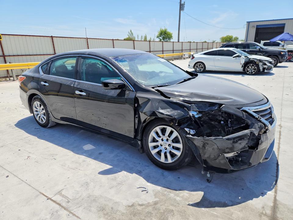 65239046 :رقم المزاد ، 1N4AL3AP1FN878319 vin ، 2015 Nissan Altima مزاد بيع