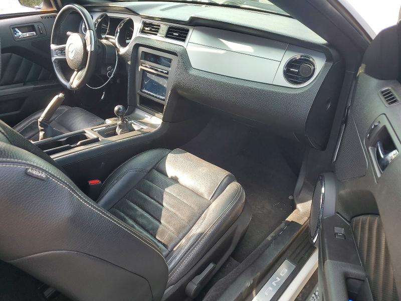 67406366 :رقم المزاد ، 1ZVBP8AM1B5137293 vin ، 2011 Ford Mustang مزاد بيع