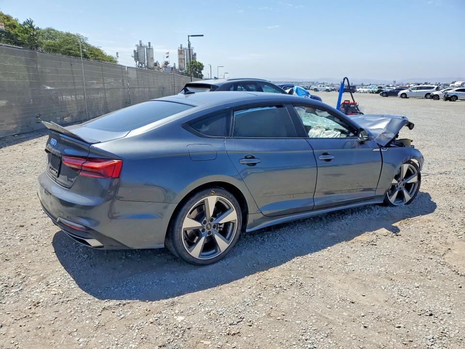 Продажа на аукционе авто 2021 Audi A5, vin: WAUFACF51MA032819, номер лота: 63591096