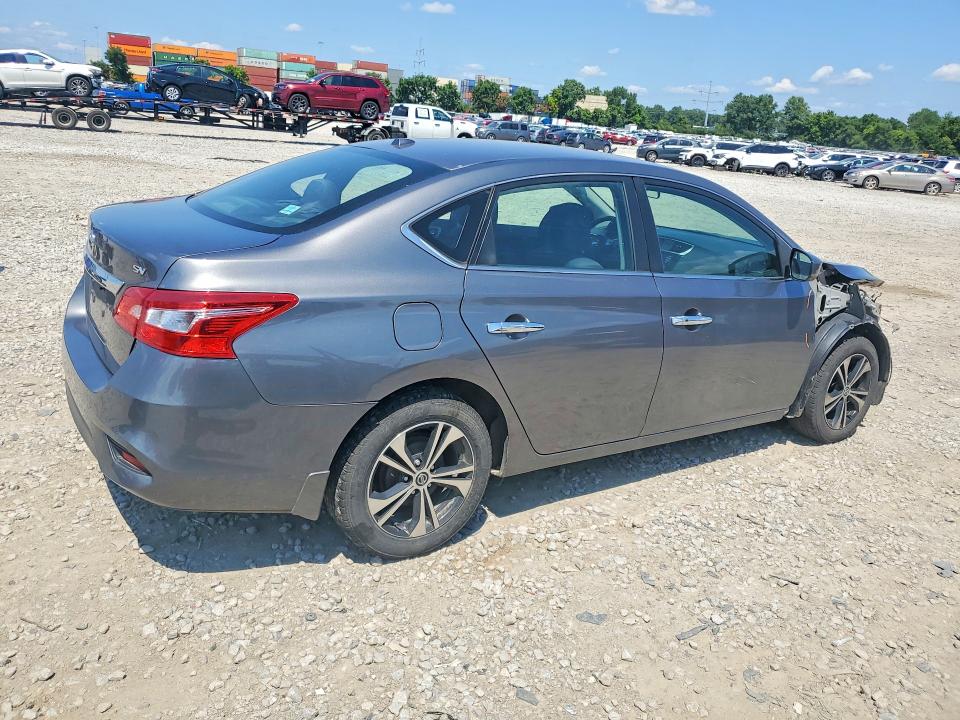 63563326 :رقم المزاد ، 3N1AB7AP8HY322022 vin ، 2017 Nissan Sentra مزاد بيع