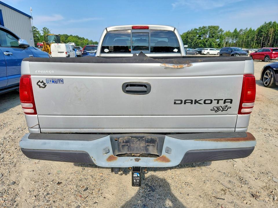 2004 Dodge Dakota მანქანა იყიდება აუქციონზე, vin: 1D7FL16K64S500275, აუქციონის ნომერი: 65118236