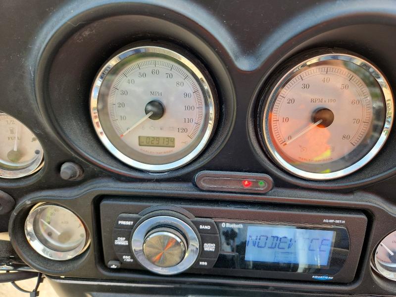 64938676 :رقم المزاد ، 1HD1KBM1XCB692398 vin ، 2012 Harley-davidson Flhx مزاد بيع
