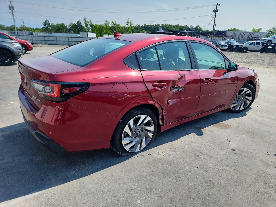 2025 Subaru Legacy მანქანა იყიდება აუქციონზე, vin: 4S3BWAN60S3004156, აუქციონის ნომერი: 64759106