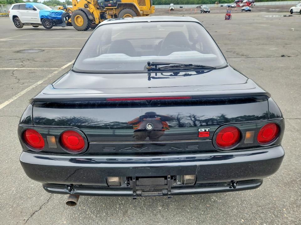 65702346 :رقم المزاد ، HR32130295 vin ، 1993 Nissan Skyline مزاد بيع