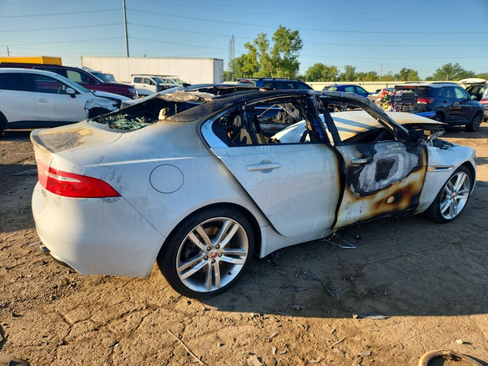 Продажа на аукционе авто 2017 Jaguar Xe, vin: SAJAJ4BV2HA976290, номер лота: 63180966