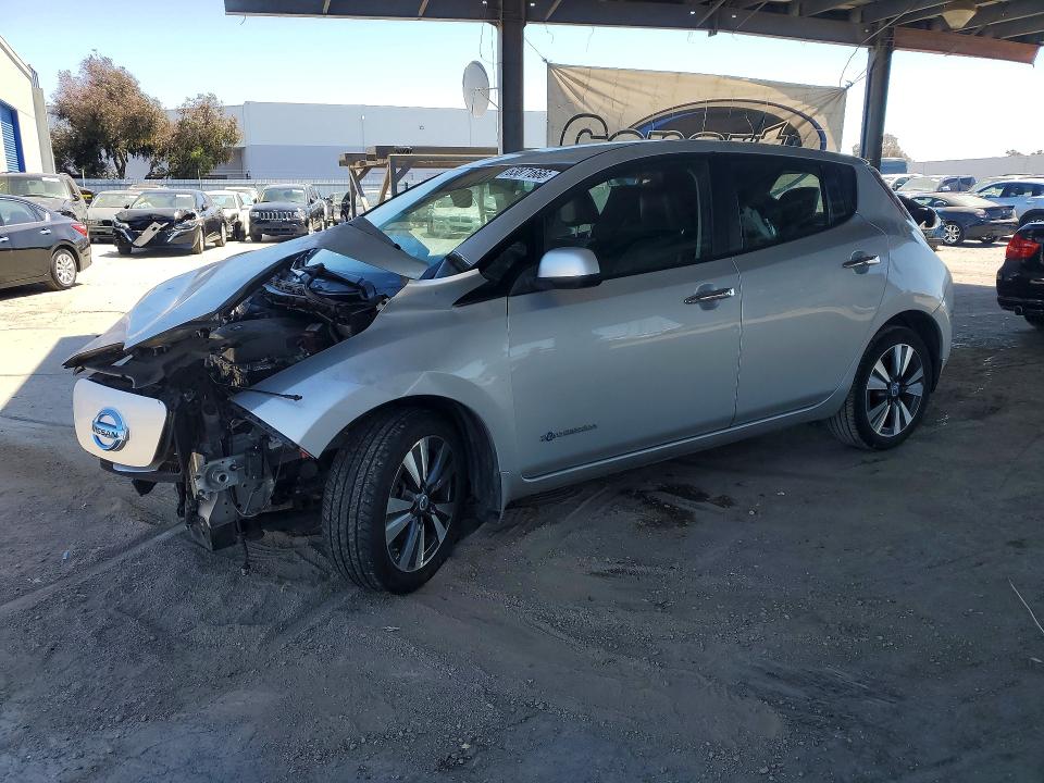 63871666 :رقم المزاد ، 1N4AZ0CP7DC413921 vin ، 2013 Nissan Leaf مزاد بيع