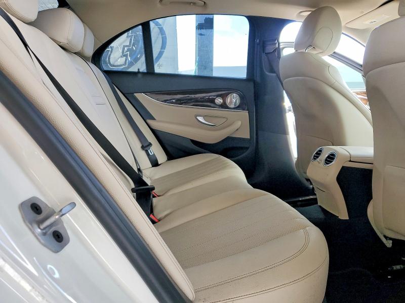 Продажа на аукционе авто 2021 Mercedes-benz E, vin: W1KZF8DB4MA894249, номер лота: 66181306