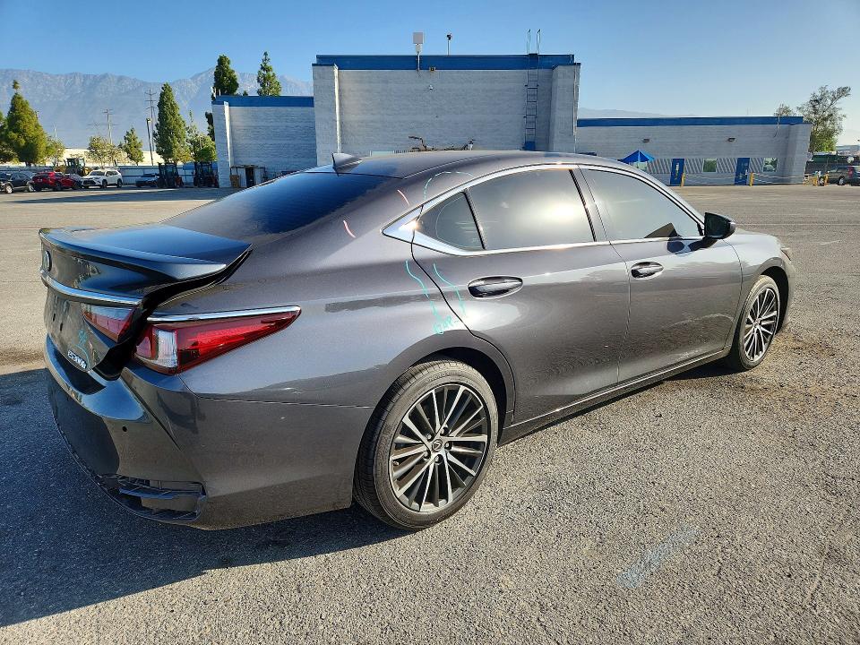 Продажа на аукционе авто 2023 Lexus Es 300h, vin: 58ADA1C14PU033003, номер лота: 63608146