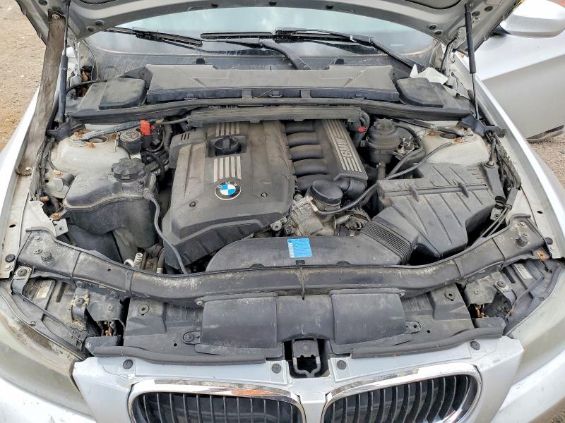 64682836 :رقم المزاد ، WBAPK7C50BF088005 vin ، 2011 Bmw 328 مزاد بيع