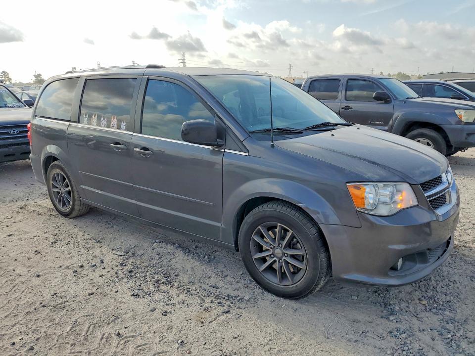 66134096 :رقم المزاد ، 2C4RDGCG7HR662267 vin ، 2017 Dodge Grand Caravan مزاد بيع