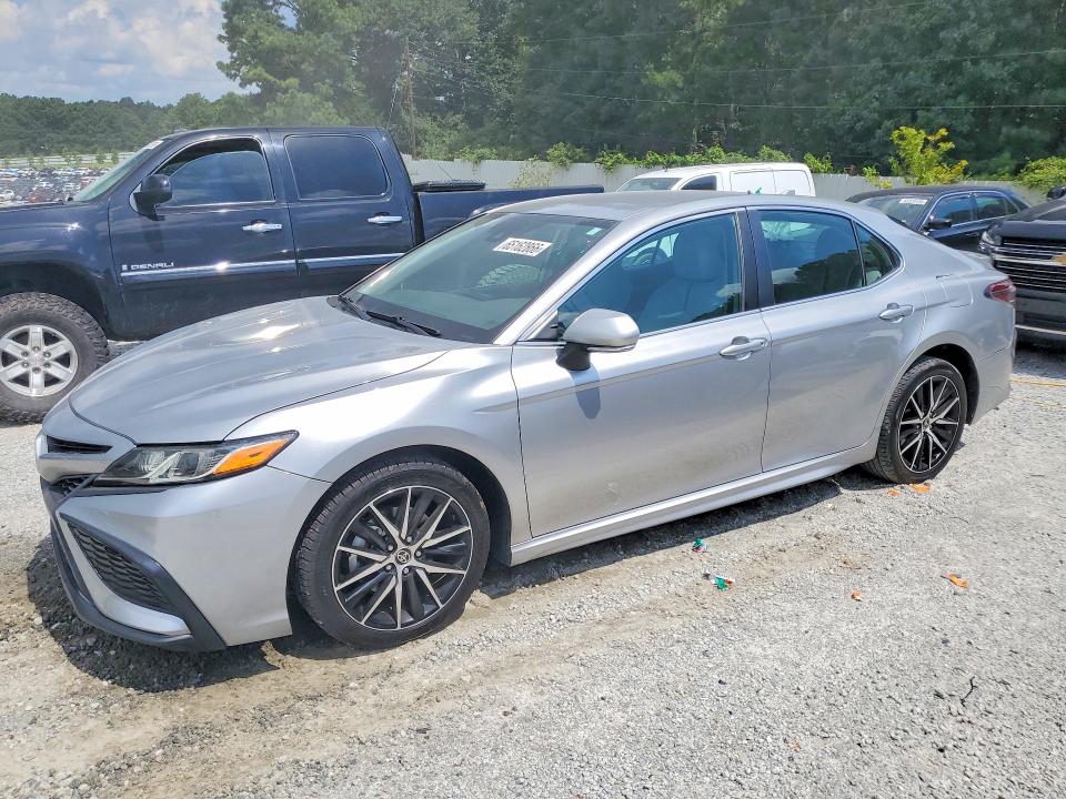 Auction sale of the 2023 Toyota Camry, vin: 4T1G11AK8PU727886, lot number: 65162866