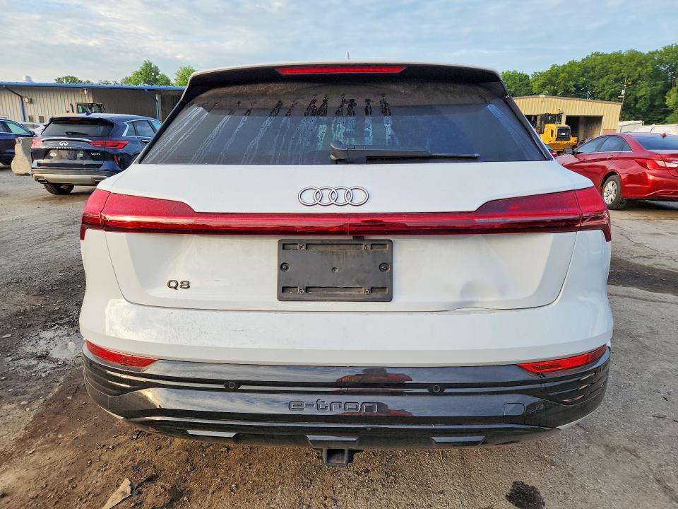 Aukcja sprzedaży 2024 Audi Q8 E-tron, vin: WA14AAGE2RB014371, numer aukcji: 63729526