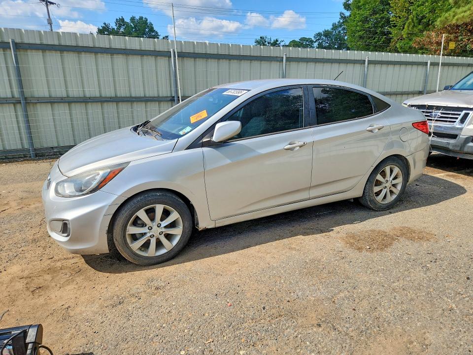 Aukcja sprzedaży 2013 Hyundai Accent, vin: KMHCU4AE7DU462928, numer aukcji: 66732996
