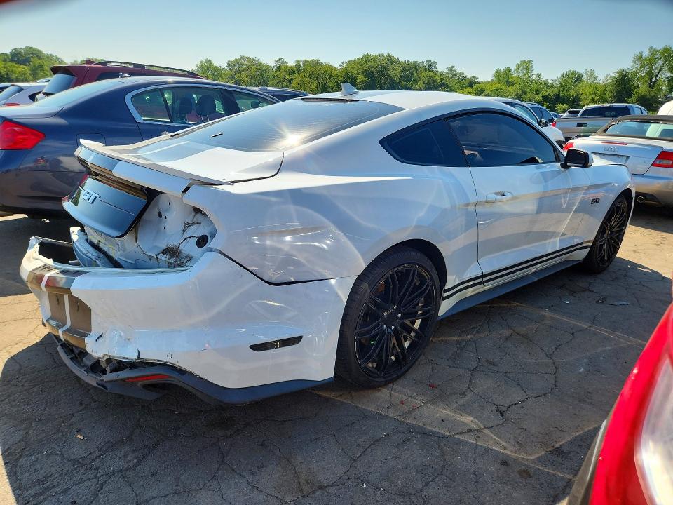 Продаж на аукціоні авто 2021 Ford Mustang, vin: 1FA6P8CF5M5155937, номер лоту: 64084206