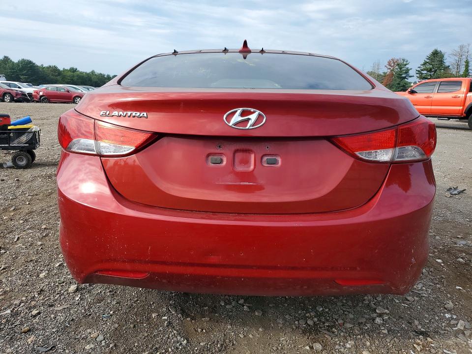 Продажа на аукционе авто 2011 Hyundai Elantra, vin: KMHDH4AE6BU137124, номер лота: 67240306