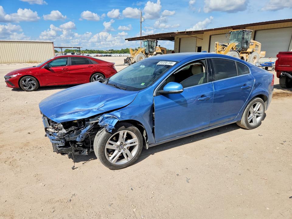 64496706 :رقم المزاد ، YV126MFB3F1305285 vin ، 2015 Volvo S60 مزاد بيع
