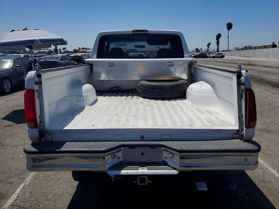 61646676 :رقم المزاد ، 1FTHX25GXVEC01009 vin ، 1997 Ford F250 مزاد بيع