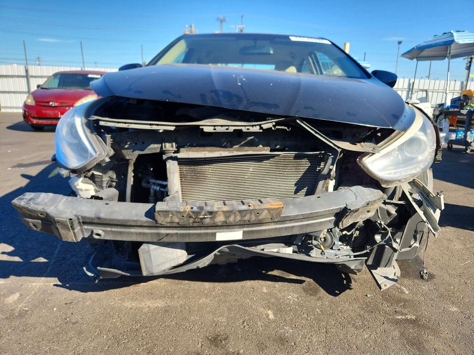 65549786 :رقم المزاد ، KMHCU4AE8EU748123 vin ، 2014 Hyundai Accent مزاد بيع