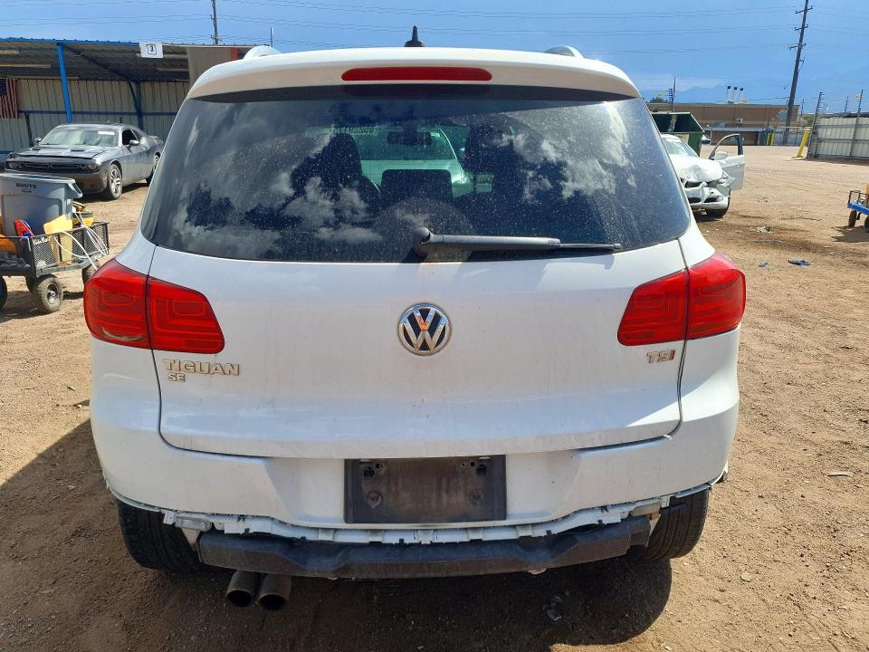 2017 Volkswagen Tiguan მანქანა იყიდება აუქციონზე, vin: WVGTV7AX7HK007929, აუქციონის ნომერი: 65229176