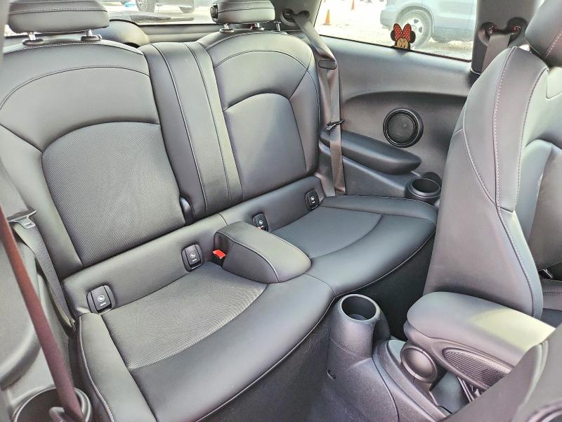 64900406 :رقم المزاد ، WMW53DH00P2T38244 vin ، 2023 Mini Cooper مزاد بيع