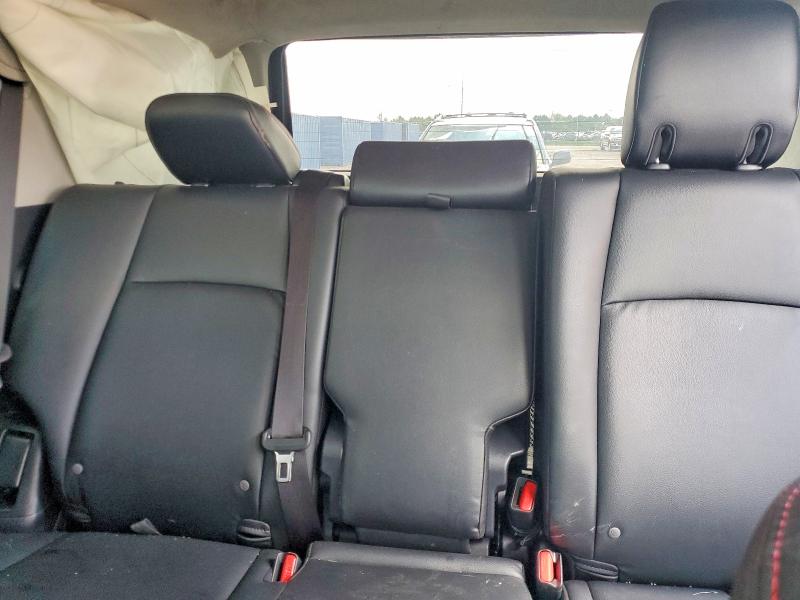 65838526 :رقم المزاد ، JTEBU5JR9J5489277 vin ، 2018 Toyota 4runner مزاد بيع