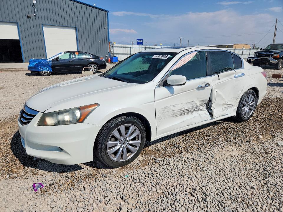 Auction sale of the 2012 Honda Accord, vin: 1HGCP3F71CA004606, lot number: 64321976