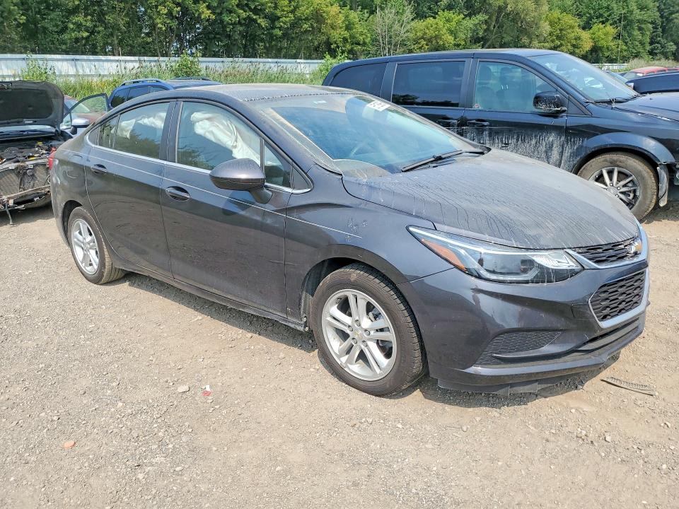 2017 Chevrolet Cruze მანქანა იყიდება აუქციონზე, vin: 1G1BE5SM9H7253577, აუქციონის ნომერი: 65128986