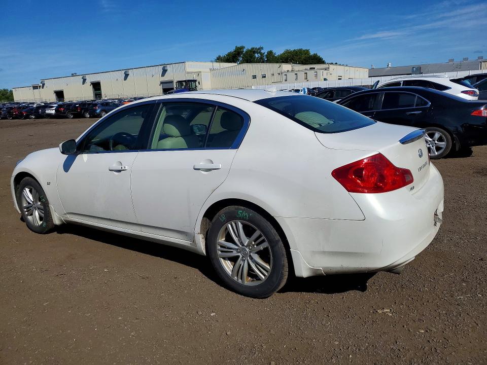 2015 Infiniti Q40 მანქანა იყიდება აუქციონზე, vin: JN1CV6AR2FM521451, აუქციონის ნომერი: 66195936