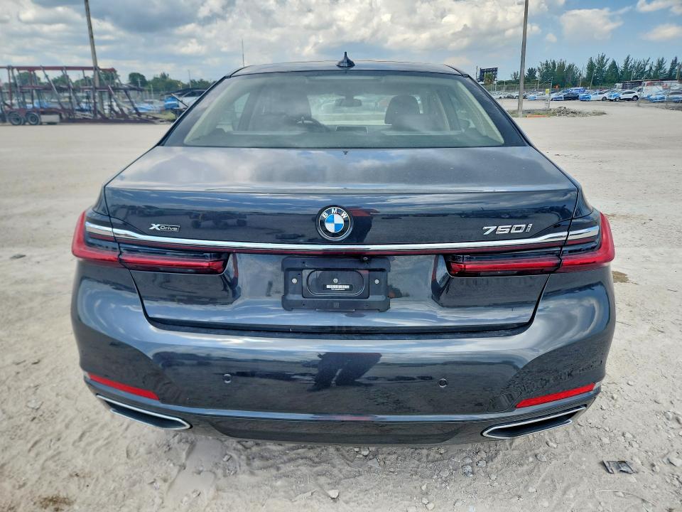 Продажа на аукционе авто 2022 Bmw 750, vin: WBA7U2C02NCJ91319, номер лота: 65886336