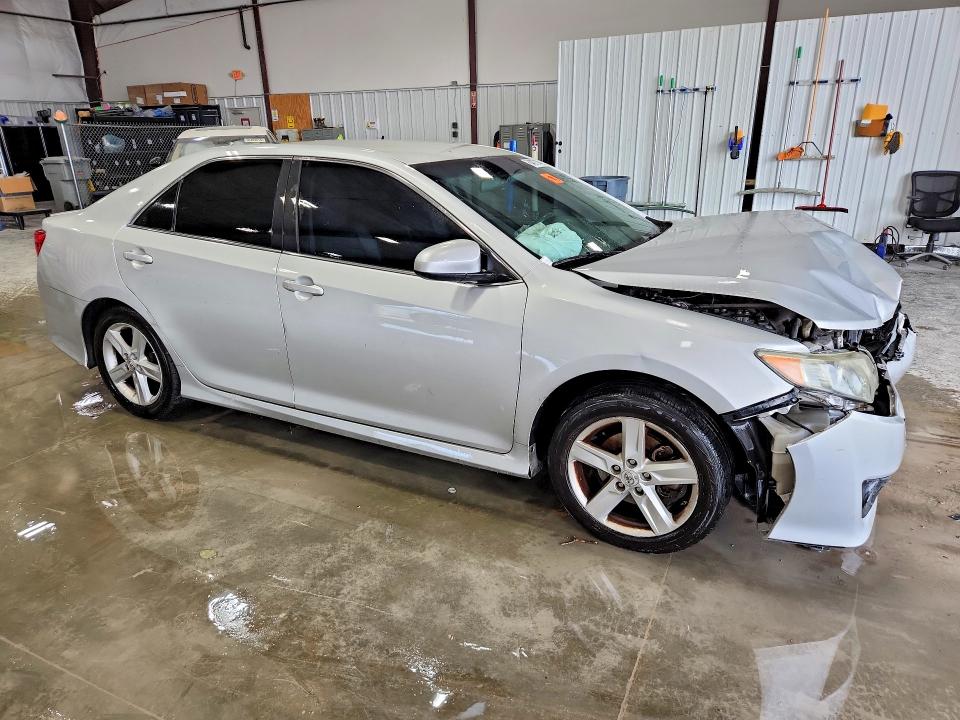 Продаж на аукціоні авто 2014 Toyota Camry, vin: 4T1BF1FK8EU779049, номер лоту: 64677146