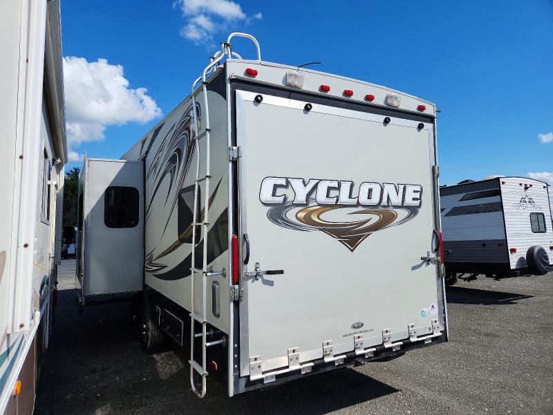 2012 Heartland Cyclone მანქანა იყიდება აუქციონზე, vin: 5SFCG3621CE247194, აუქციონის ნომერი: 64091756