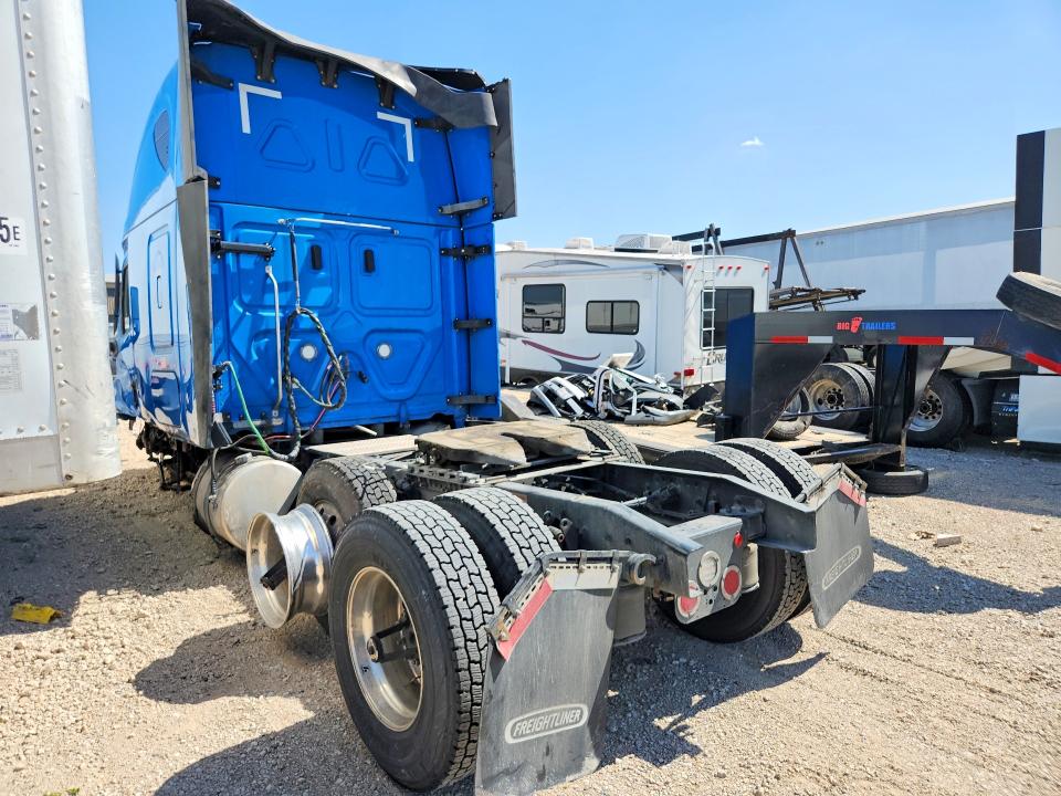 Продажа на аукционе авто 2025 Freightliner Cascadia 126, vin: 3AKJHHDR3SSVR4375, номер лота: 64459036