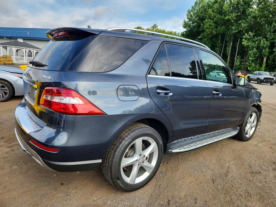 66915896 :رقم المزاد ، 4JGDA5HB9FA604002 vin ، 2015 Mercedes-benz Ml مزاد بيع