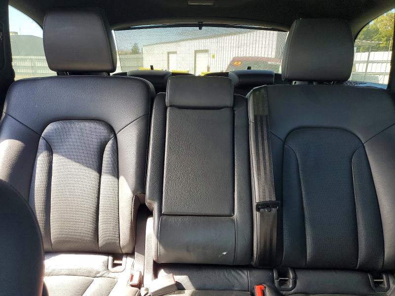 66310156 :رقم المزاد ، WA1DGAFE1FD019786 vin ، 2015 Audi Q7 مزاد بيع
