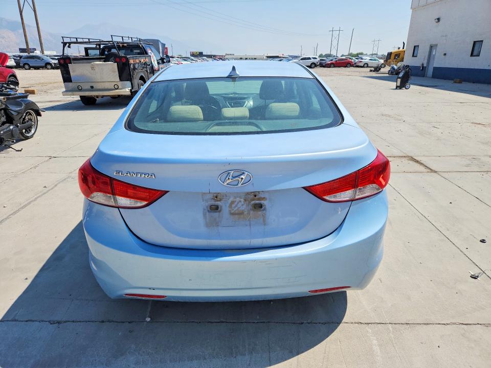 Aukcja sprzedaży 2012 Hyundai Elantra, vin: KMHDH4AE2CU304502, numer aukcji: 64012366